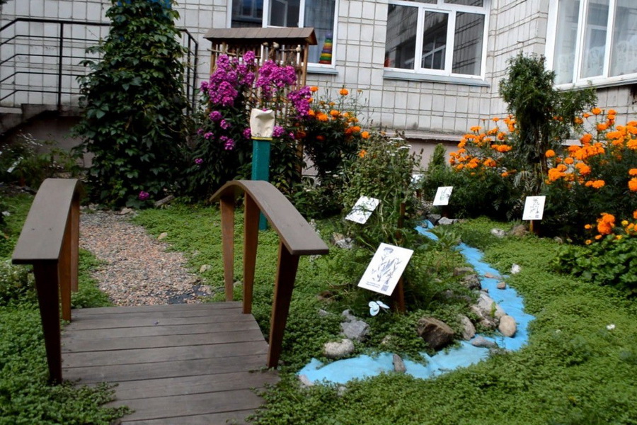 Двор детского сада №11