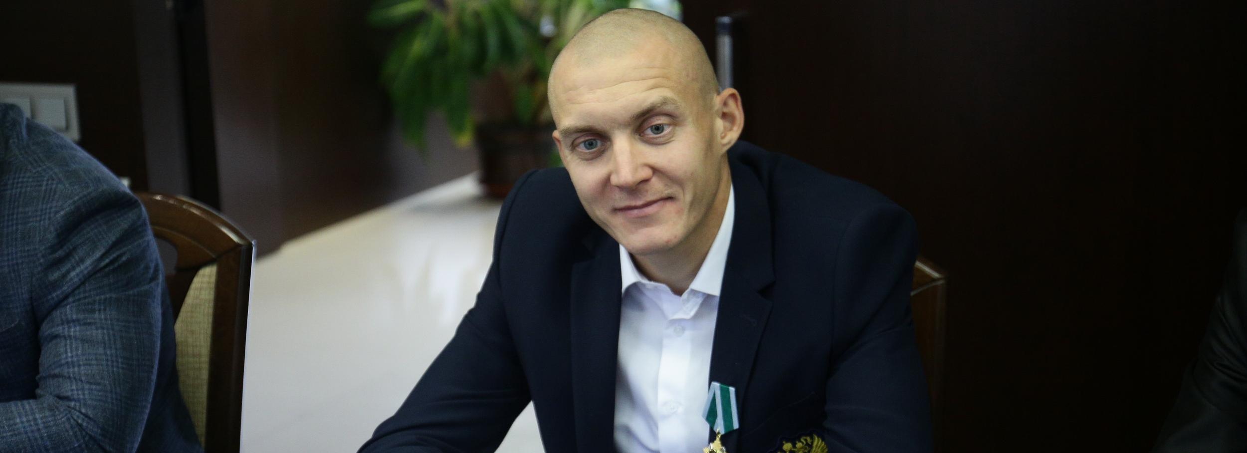 Паралимпиец Кулятин помог завоевать бронзу незрячему спортсмену