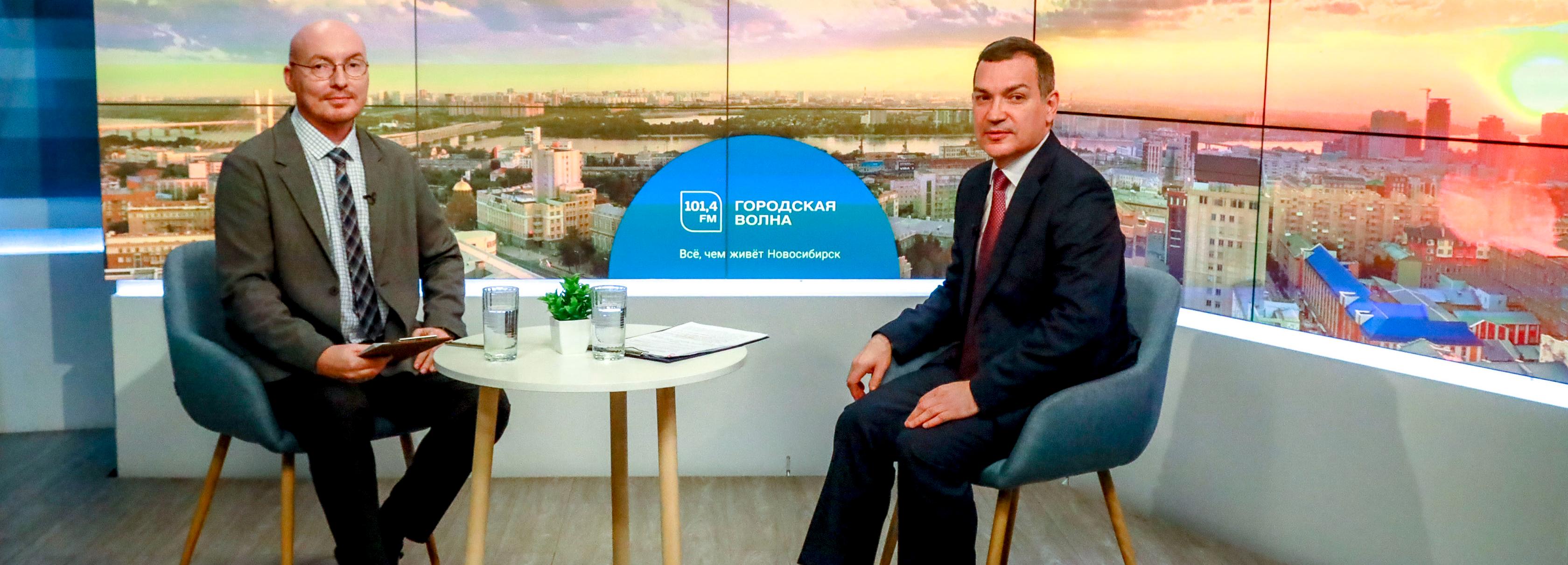 «Приходилось включать металл в голосе»: мэр о старте отопительного сезона