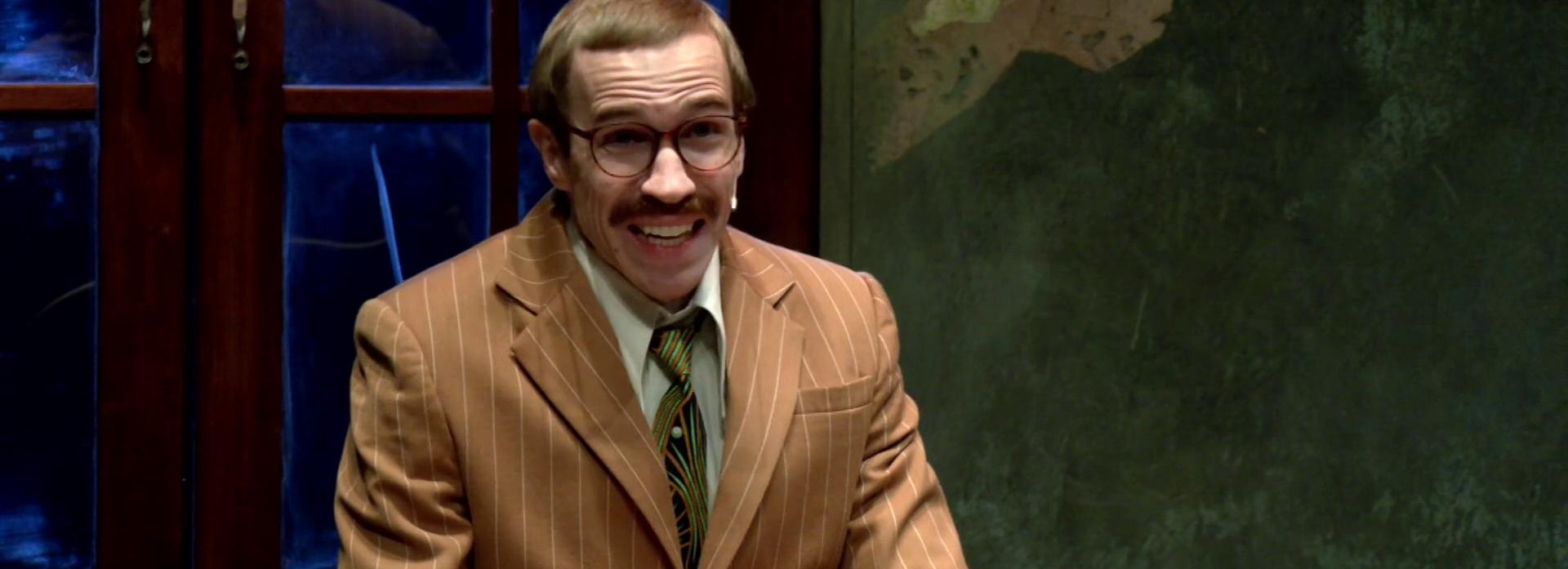 «Голубчик»: интеллигента с переизбытком любви показали в «Старом доме»