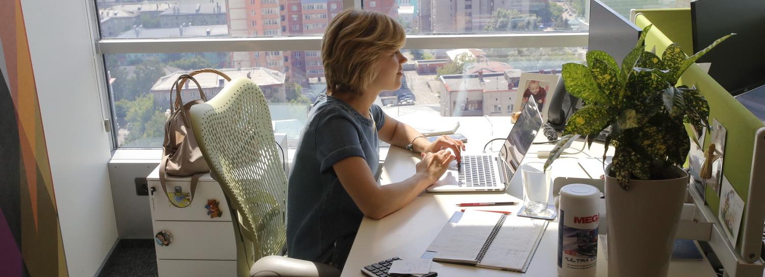 Почему новосибирские компании не переходят на 4-дневку: опрос