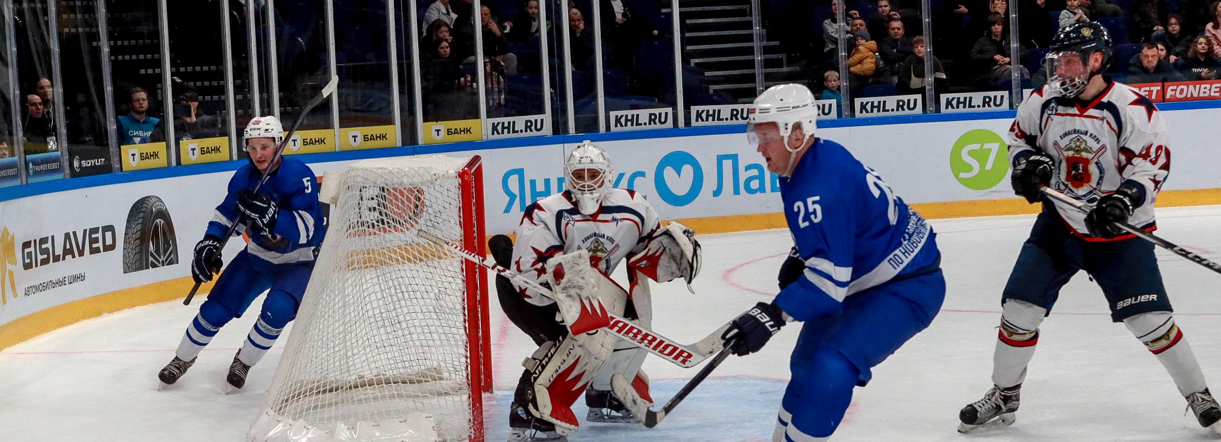 Хоккейный турнир силовиков в Новосибирске посетил мэр Кудрявцев