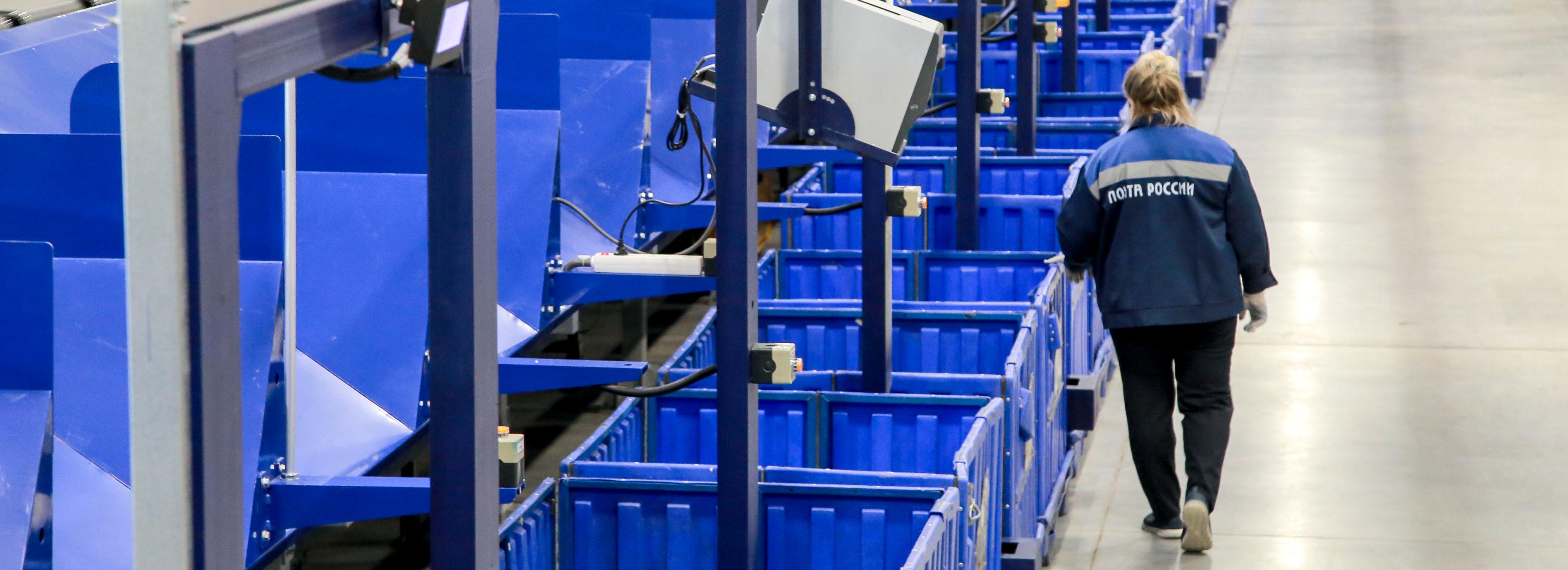 Новосибирцы отправили 3500 посылок в Курскую и Белгородскую области