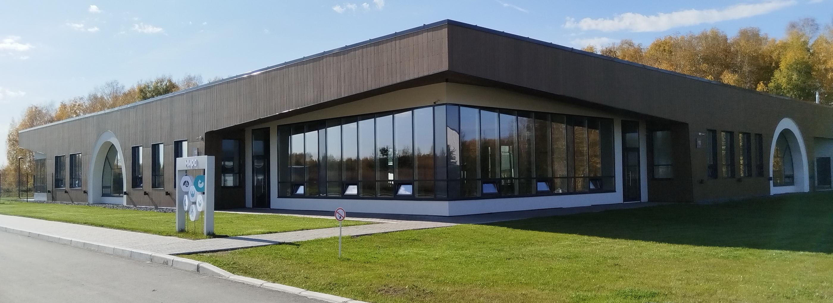 Вдохновились финским опытом: ходим по частной Мира Школе под Новосибирском