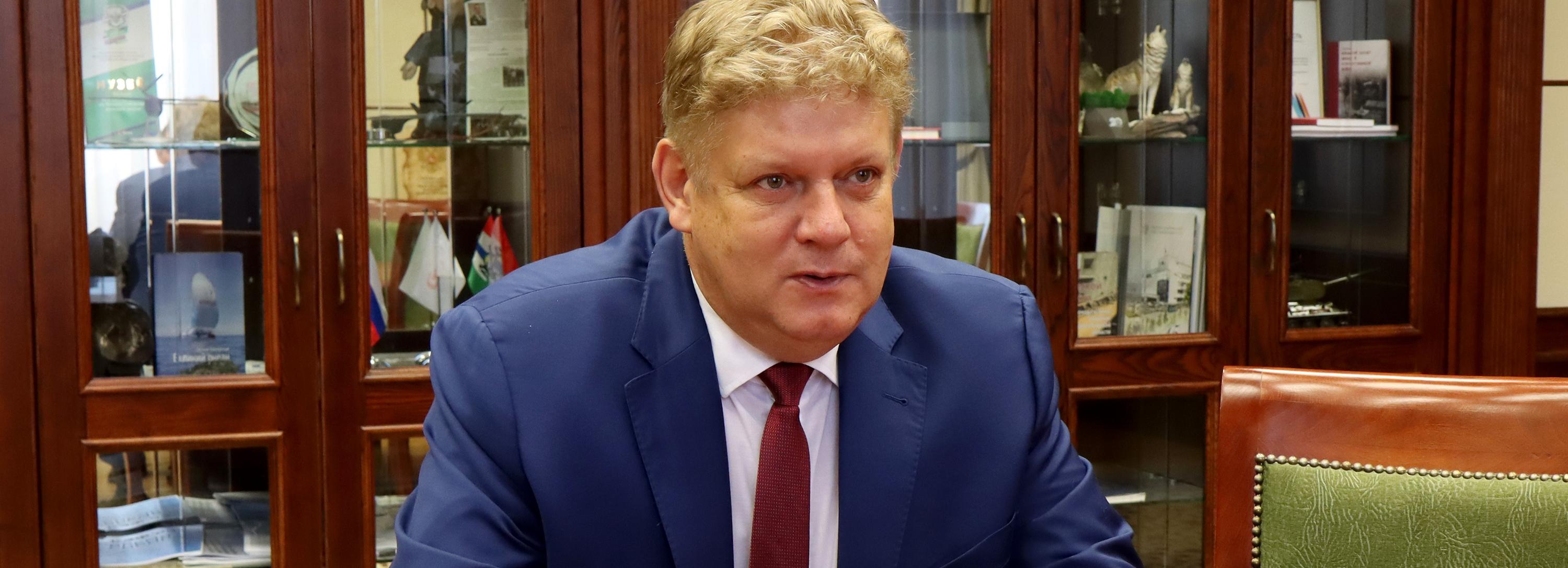 Полпред: «Подержка бойцов — не модное направление, а необходимость»