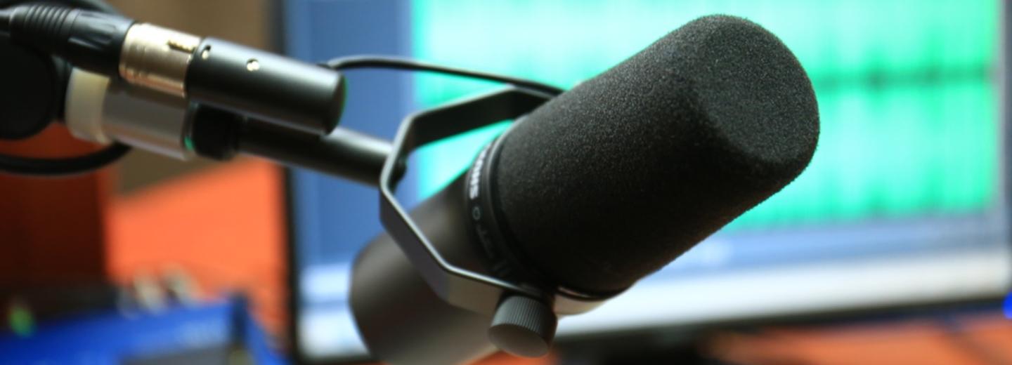 Как надолго сохранить зубы крепкими — слушайте в прямом эфире Горволны