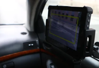 Больше 1500 автохамов поймали в Дзержинке с помощью «ПаркНета»