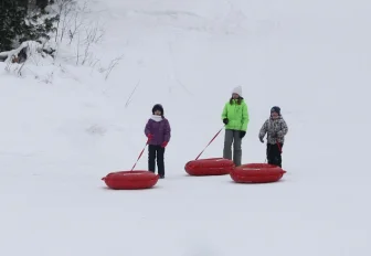 Как правильно кататься на «ватрушках»: техника безопасности