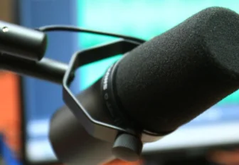 Как надолго сохранить зубы крепкими — слушайте в прямом эфире Горволны