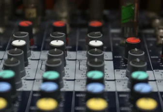 Бесплатно посетить концерты по QR-коду смогут бойцы СВО в Новосибирске