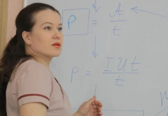 Самые дефицитные специальности учителей назвали в мэрии Новосибирска