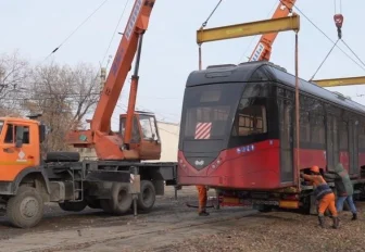 Четвёртый кузов трамвая новой модели прибыл в Новосибирск из Беларуси