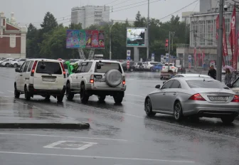 В ноябре ограничат работу платной парковки на Красном проспекте