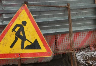 На Лежена поползла трещина от разрытия — его засыплют в течение 24 часов