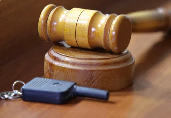 Джерси хоккеистов «Сибири» пустят с молотка в помощь новосибирцам с ДЦП